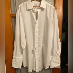 Brooks Brothers Formal Classic White Men's Shirt. Cuff link Sleeves 17.5 34